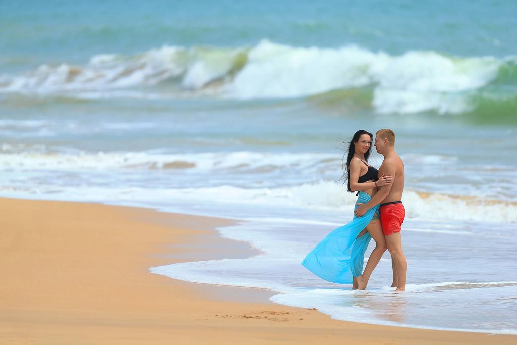 Ranna 212 Beach Resort Kahandamodara Bagian luar foto