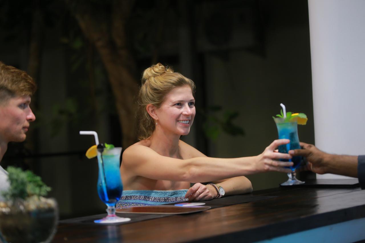 Ranna 212 Beach Resort Kahandamodara Bagian luar foto