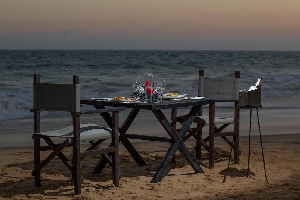 Ranna 212 Beach Resort Kahandamodara Bagian luar foto